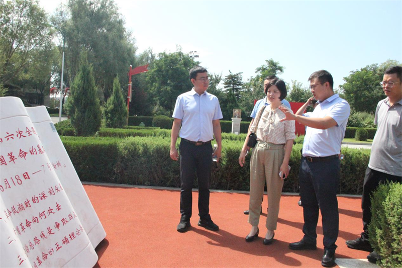 咸陽公司參觀紅柳林礦業(yè)公司黨建文化園-1.png