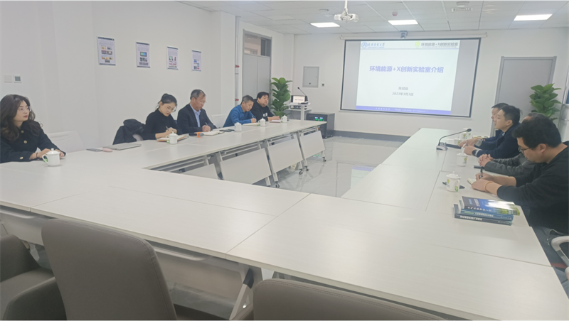 天津公司負責人到天津商業(yè)大學交流座談.png